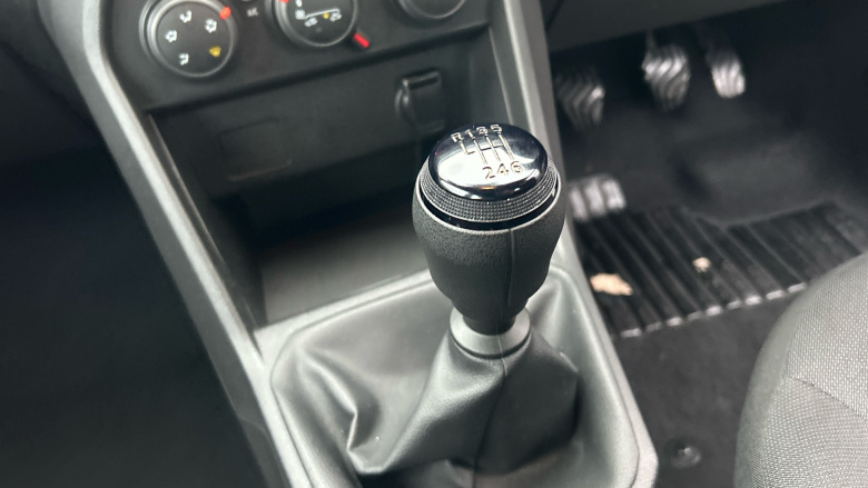 Dacia Sandero 1.0 TCe Essential 5dr Bi Fuel Hatchback